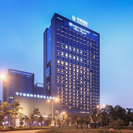 Wyndham Grand Plaza Royale Huayu Chongqing Hotel Eksteriør billede