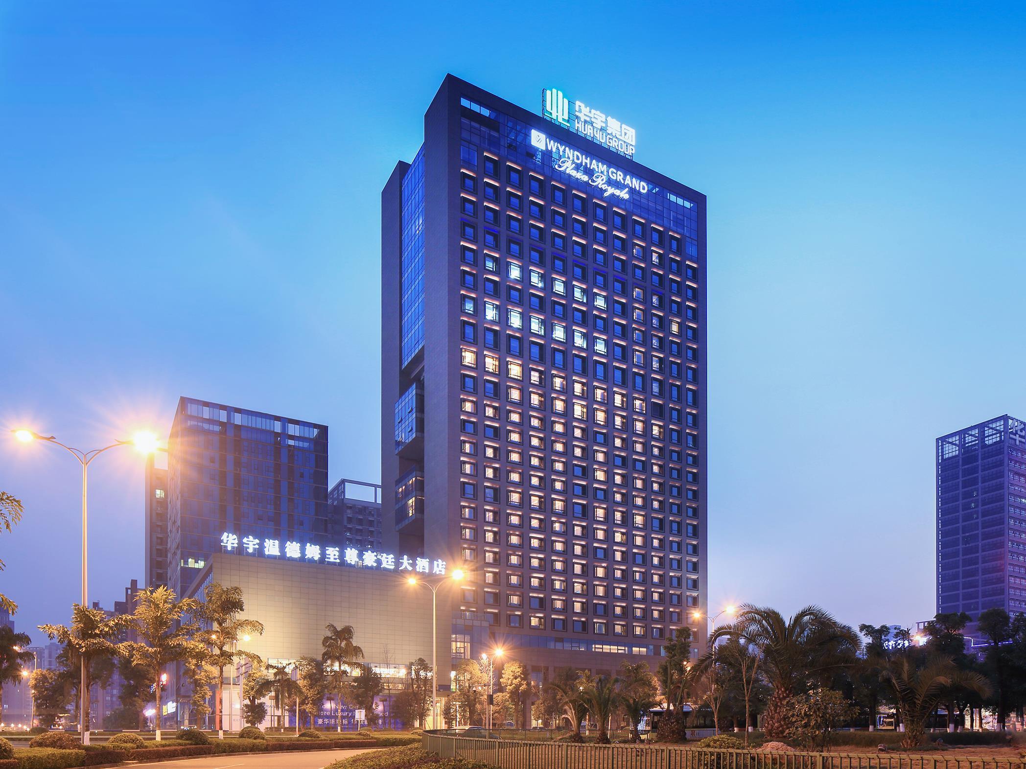 Wyndham Grand Plaza Royale Huayu Chongqing Hotel Eksteriør billede