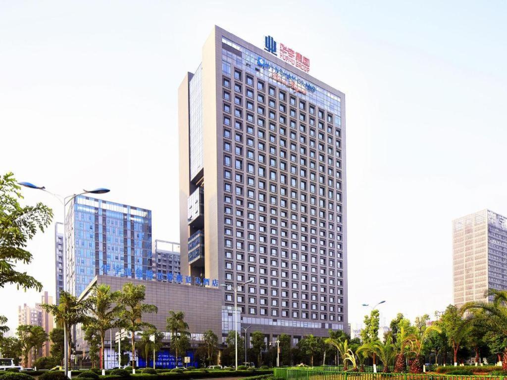 Wyndham Grand Plaza Royale Huayu Chongqing Hotel Eksteriør billede