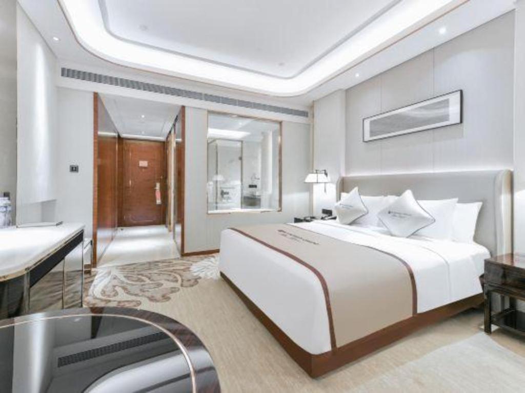 Wyndham Grand Plaza Royale Huayu Chongqing Hotel Eksteriør billede