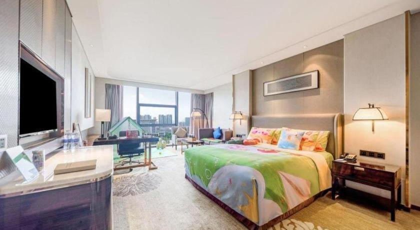 Wyndham Grand Plaza Royale Huayu Chongqing Hotel Eksteriør billede