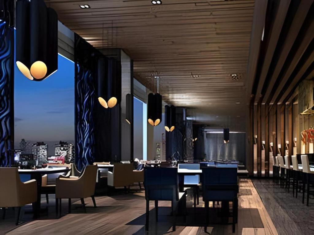 Wyndham Grand Plaza Royale Huayu Chongqing Hotel Eksteriør billede