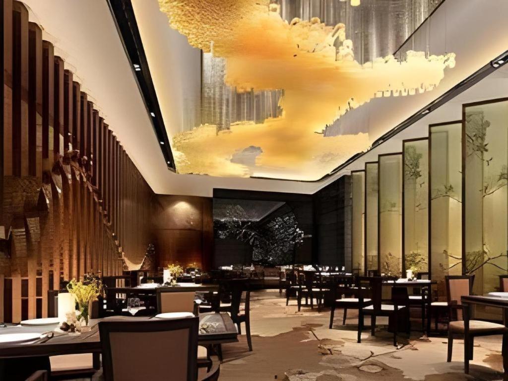 Wyndham Grand Plaza Royale Huayu Chongqing Hotel Eksteriør billede